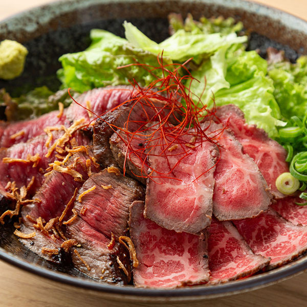 《夜》黒毛和牛贅沢Wビーフ丼