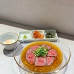 黒毛和牛ローストビーフ冷麺